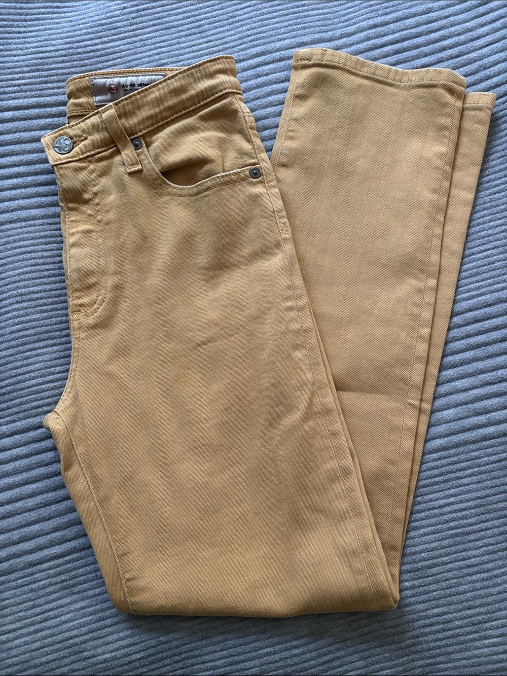 AG jeans size 26R The Isabelle straight crop